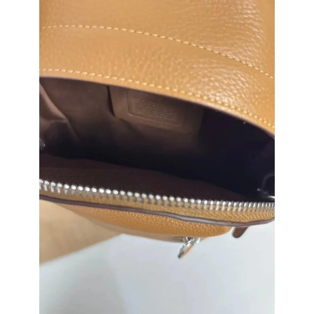 Coach 2540 West Pack Bag In Refine Pebble Leather - Picture 6 of 7